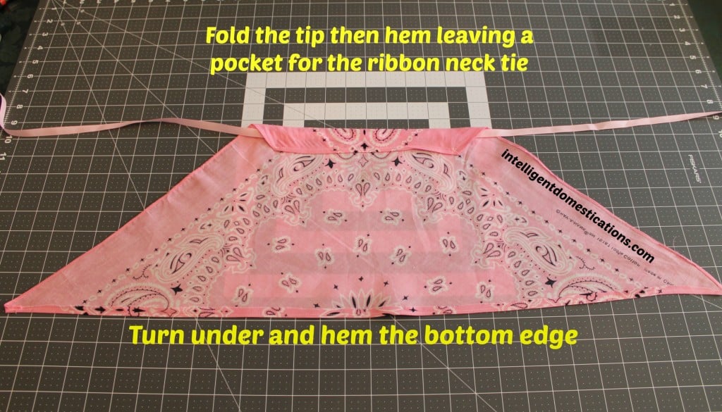 Ruffled Bandana Child's Halter Top.Fold down tip (you may need to cut off the tip. Hem leaving pocket for ribbon tie.intelligentdomestications.com