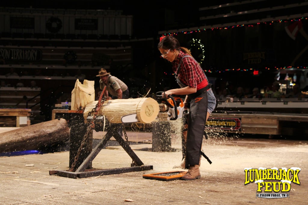 girls stock saw