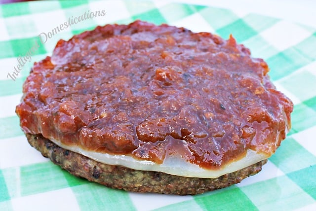 This made from scratch homemade jelly is not your normal recipe. It's a delicious burger sauce. Tomato and Red Onion Jelly makes a delicious Burger Sauce! It's made from scratch using canned tomatoes. #burgertopping #saucerecipe #burgersauce This made from scratch homemade jelly is not your normal recipe. It's a delicious burger sauce. Tomato and Red Onion Jelly makes a delicious Burger Sauce! It's made from scratch using canned tomatoes. #burgertopping #saucerecipe #burgersauce