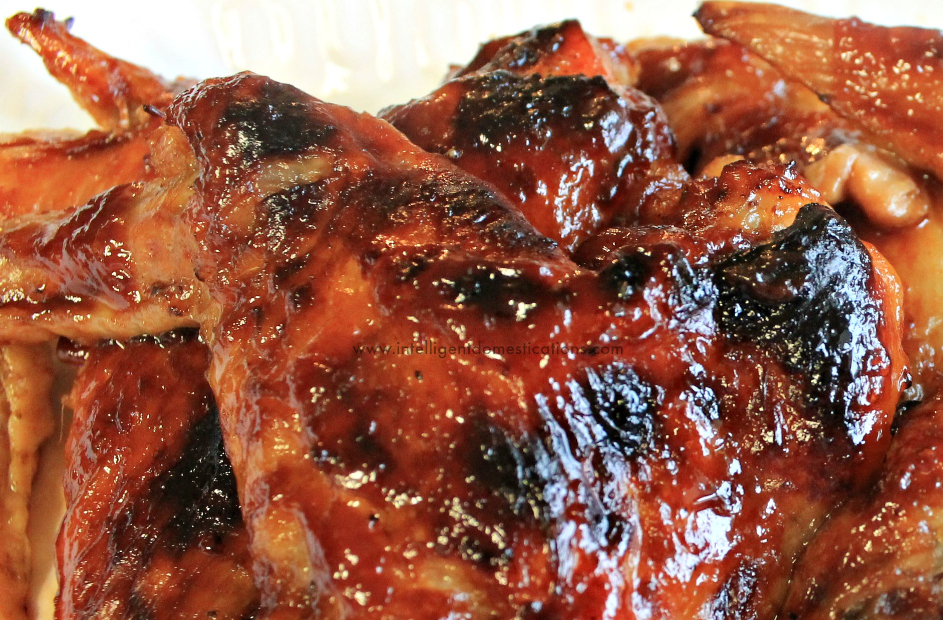 3 Ingredients Crockpot BBQ Chicken Wings.www.intelligentdomestications.com