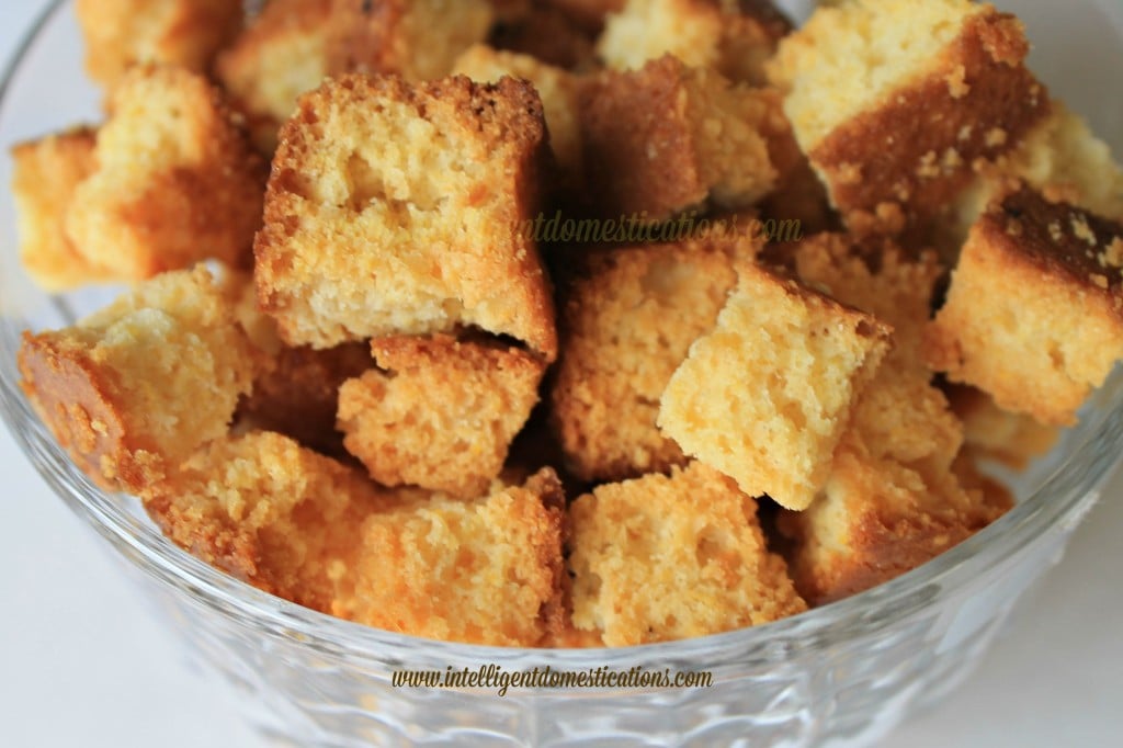 Make you own Cornbread Croutons with leftover cornbread. Don't toss that leftover cornbread! In fact make a little extra just so you can make your own Cornbread Croutons. It's easy. #cornbreadcroutons #saladtoppings #easyrecipe Make you own Cornbread Croutons with leftover cornbread. Don't toss that leftover cornbread! In fact make a little extra just so you can make your own Cornbread Croutons. It's easy. #cornbreadcroutons #saladtoppings #easyrecipe