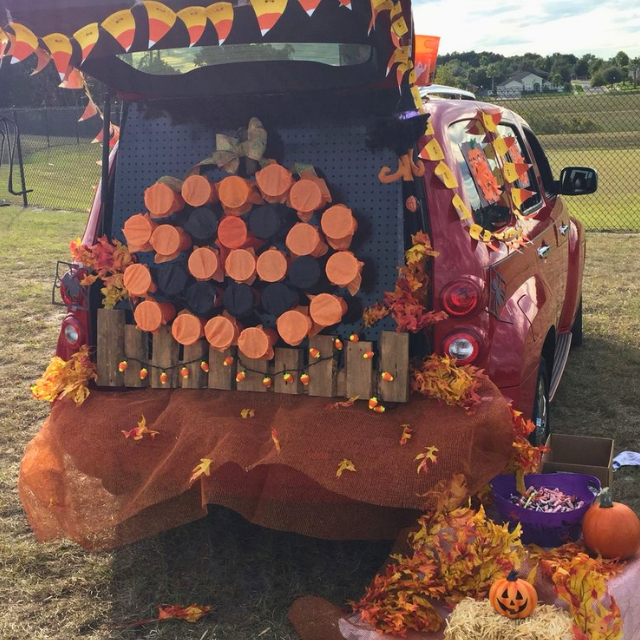 Poke a pumpkin game trunk or treat idea