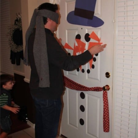 Pin the Carrot on the snowman game