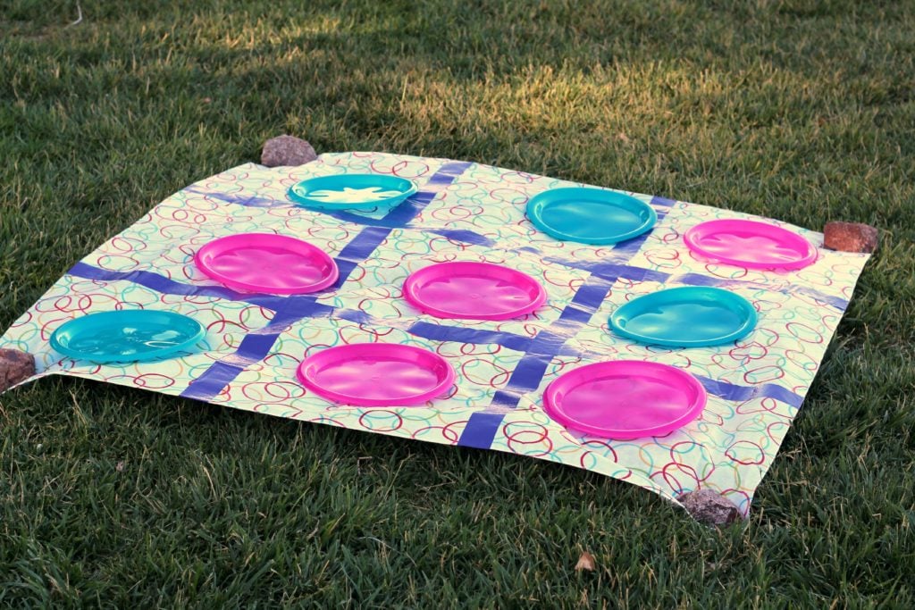 Large Outdoor Tic Tac Toe from Organize Your Stuff Now