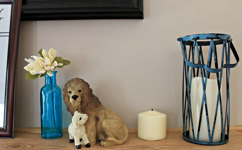I used shades of blue and white to achieve my God and Country theme for our 2016 Simple Summer Mantle decor