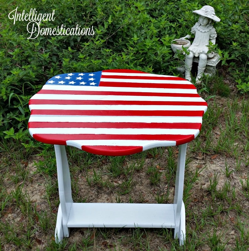 Flag Porch Table Makeover is complete and it turned out beautiful.intelligentdomestications.com