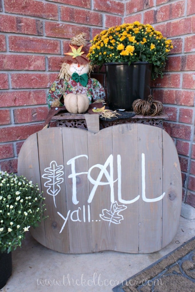 wooden-fall-pumpkin-kolb