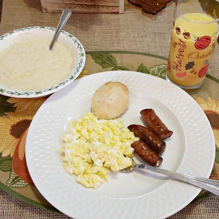 The Secret To Cooking Good Grits. Here in the south, Grits is considered a staple to have on hand. Grits are not just for breakfast. They are served with fish and nothing beats a good Shrimp and Grits recipe but first you need to know how to make good grits. #breakfast #grits The Secret To Cooking Good Grits. Here in the south, Grits is considered a staple to have on hand. Grits are not just for breakfast. They are served with fish and nothing beats a good Shrimp and Grits recipe but first you need to know how to make good grits. #breakfast #grits