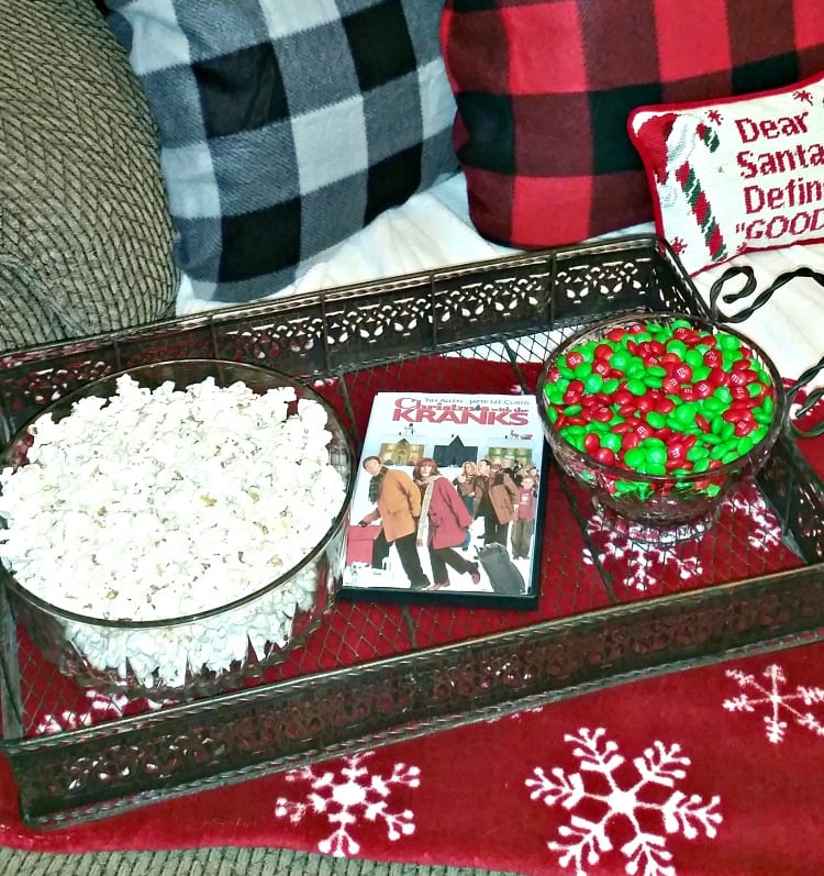 how-to-prepare-for-a-movie-date-night-at-home-grab-our-tips-at-intelligentdomestications-com