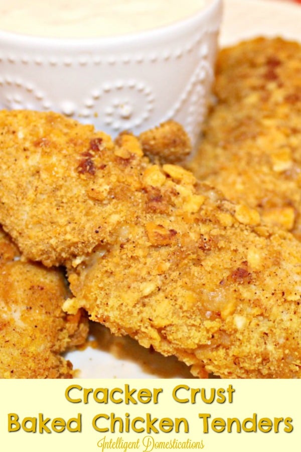 Cracker Crust Baked Chicken Tenders. Cheeze-It Crusted Baked Chicken Tenders recipe. #lunchrecipe #bakedtenders #bakedchickentenders