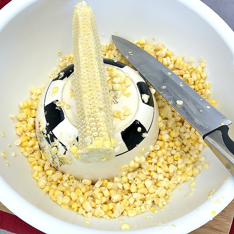 Corn cut off the cob in a bowl