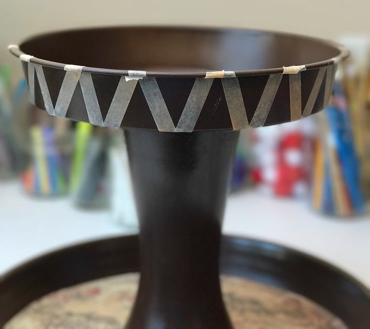 How to DIY your own Easy Spinning Two Tier Spinning Craft Room Storage Stand
