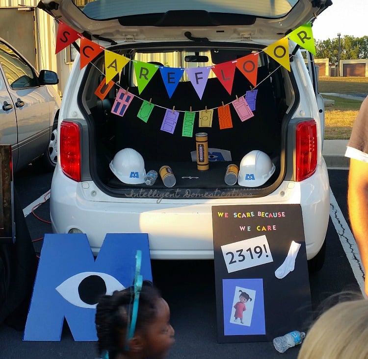 Batman Trunk Or Treat Trunk Treat Dog Halloween Cute Paper Boxes ...