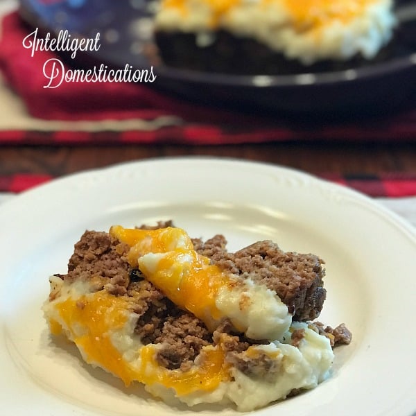 Cheesy Mashed Potato Covered Meatloaf.. How to make cheesy mashed potato topped meatloaf. A Christmas Story Mashed Potato Meatloaf recipe