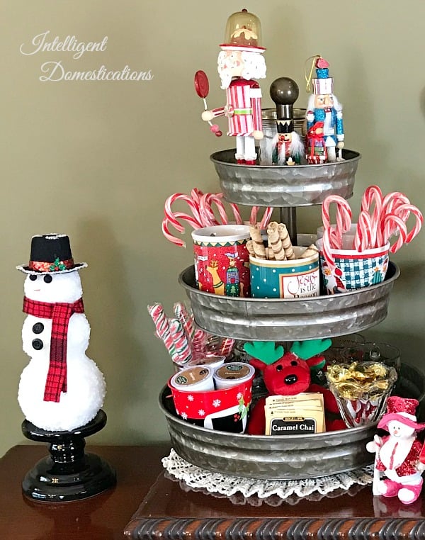 Hot Cocoa Bar Ideas. Make your home warm and cozy this Christmas season with a Hot Cocoa Bar. 30 plus Hot Cocoa Bar Ideas