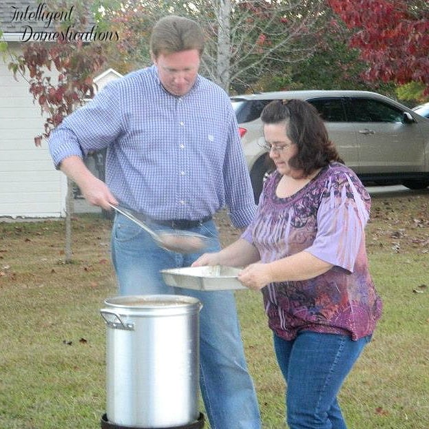 Low Country Shrimp Boil Easy Recipe. How to cook a Low Country boil. Low Country Boil. Shrimp Boil.