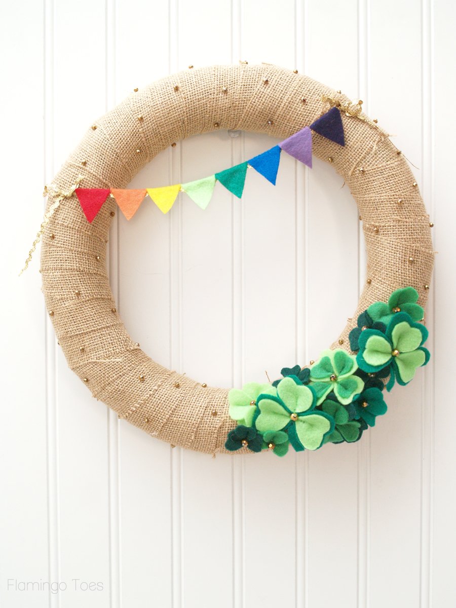 St. Patrick's Day Shamrock Wreath DIY project