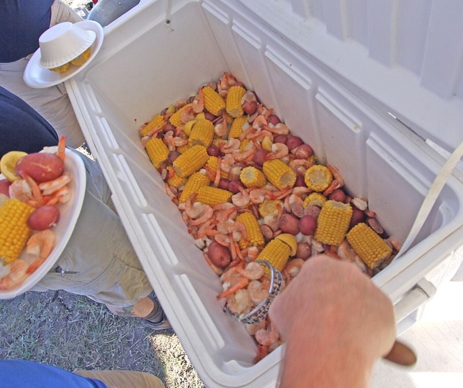low country shrimp boil serv