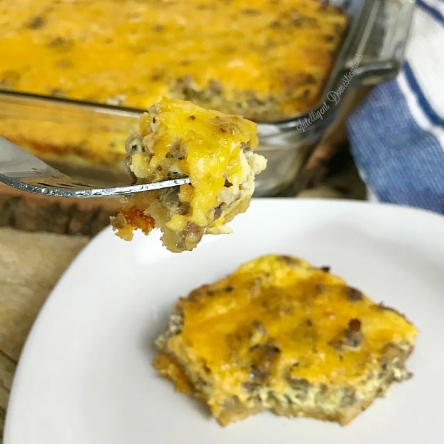 Breakfast Casserole Recipe. Cheesy Sausage Eggs and Crescent Rolls are the main ingredients is this lip smacking delicious overnight breakfast casserole. #crescentrollrecipe #breakfastbake #breakfastcasserole #Sausagecasserole #Christmasbreakfast #overnightcasserole #breakfast
