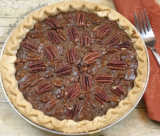 Easy Recipe for Chocolate Pecan Pie. No mixer needed because you stir this by hand and there are only six ingredients. #chocolatepie #pecanpie #Choctoberfest #dessert #easyrecipe