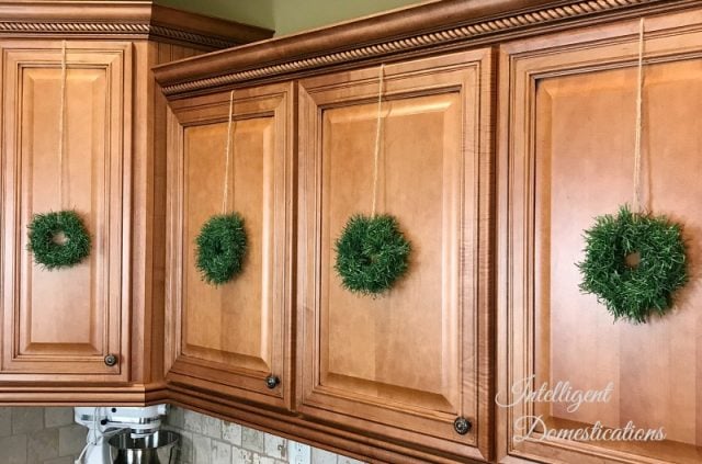 Diy Mini Wreath For Kitchen Cabinets Intelligent Domestications