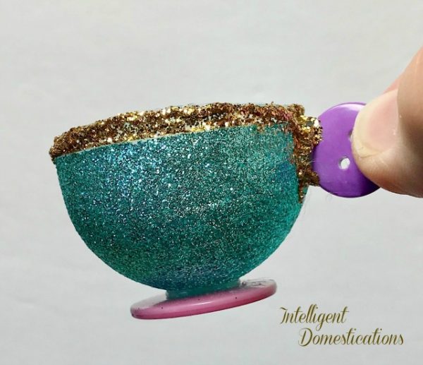 Easy Egg Cups From Plastic Easter Eggs - Intelligent Domestications