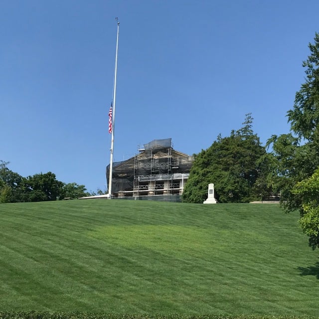 Our Virginia vacation included visits to Yorktown and Williamsburg. Oleta Bus Tours became one of the highlights of our trip because our tour guide was a wealth of historic facts. He shared all sorts of historical facts, tourist tips and valuable information. #williamsburg #bustour #historicwilliamsburg #yorktown Robert E. Lee Home under renovations at Arlington National Cemetery in Washington DC