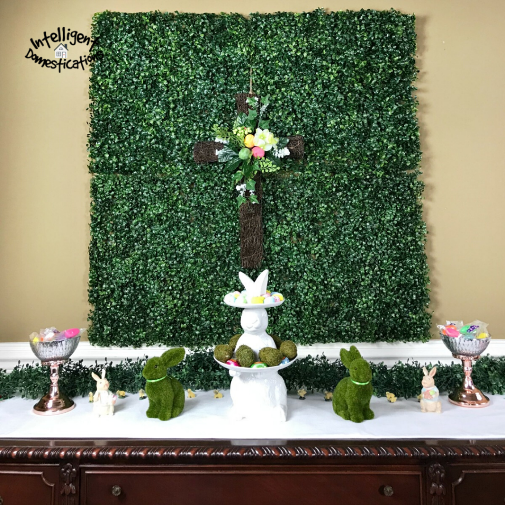 Botanical decorated dining room for Easter. Easter decor ideas for the dining room.
