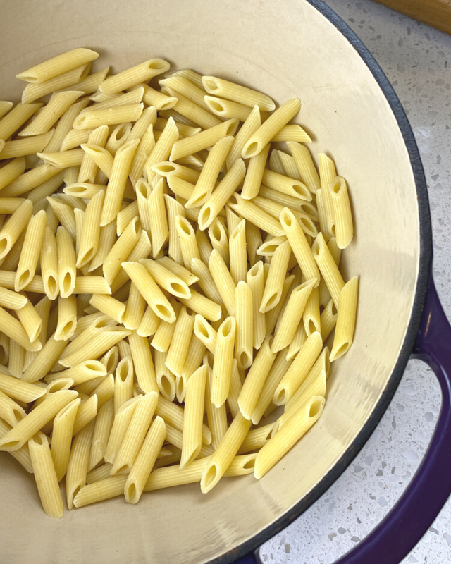 cooked penne pasta