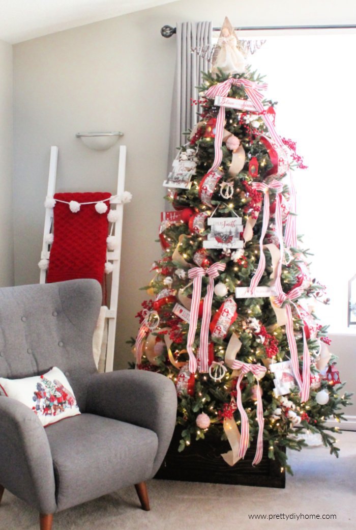 Image for Farmhouse Christmas Tree with Lots of Ribbon