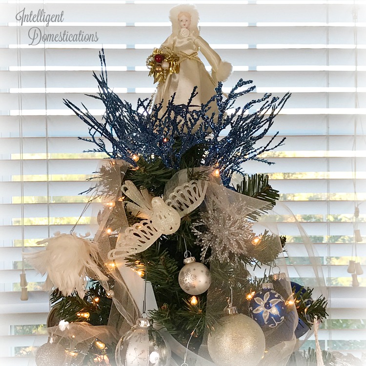Image for Blue and White Christmas Tree Decorations